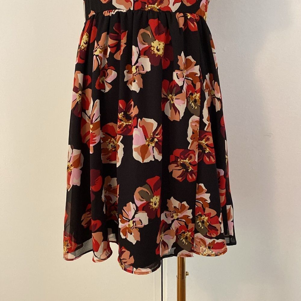 Madewell Black and Red Tulip-Sleeve Mini Dress in French Rose Size 0 - Picture 5 of 16